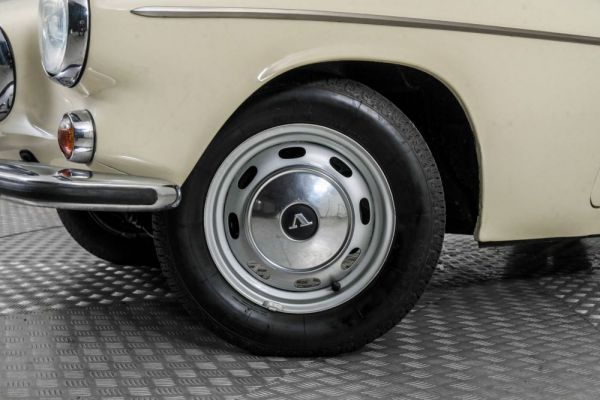 Volvo 1800 S 1968 27203