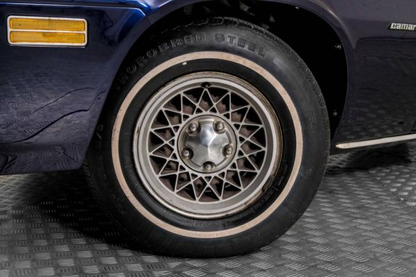 Chevrolet Camaro 1979 27615