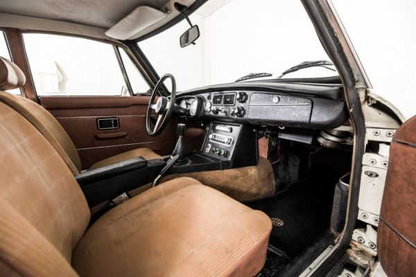 MG MGB GT 1974 27733