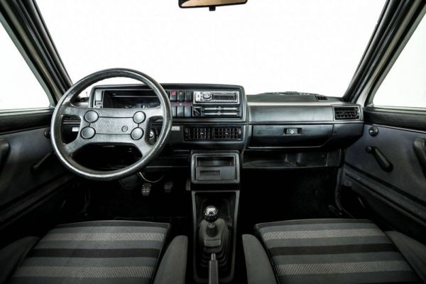 Volkswagen Golf Mk II GTi 1.8 1987 27935