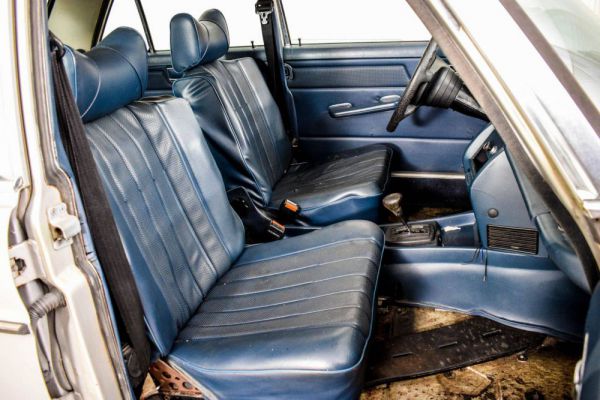 Mercedes-Benz 240 D 1976 28745