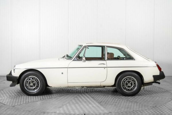 MG MGB GT V8 1975 116310