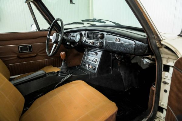 MG MGB GT V8 1975 116313