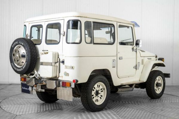 Toyota Land Cruiser BJ 40 1977