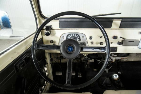 Toyota Land Cruiser BJ 40 1977 122961