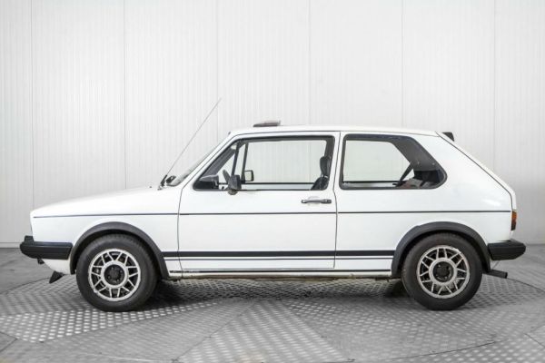Volkswagen Golf Mk I GTI 1.8 1983 122975