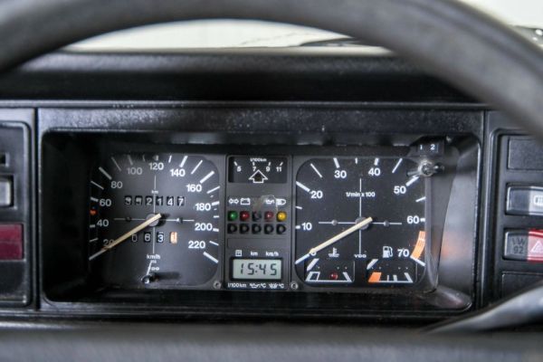 Volkswagen Golf Mk I GTI 1.8 1983 122981