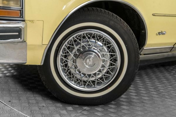 Cadillac Seville 1978 127390