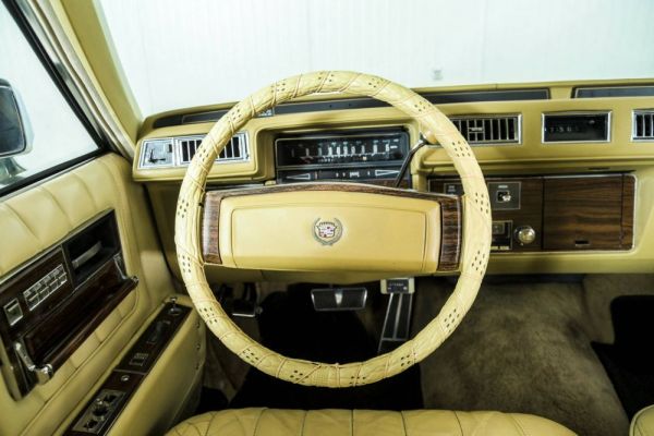 Cadillac Seville 1978 127394