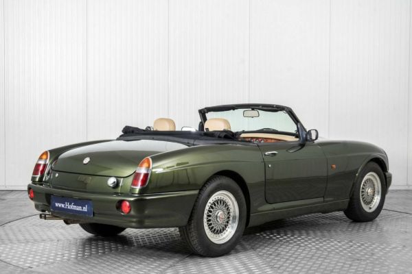 MG RV8 1994