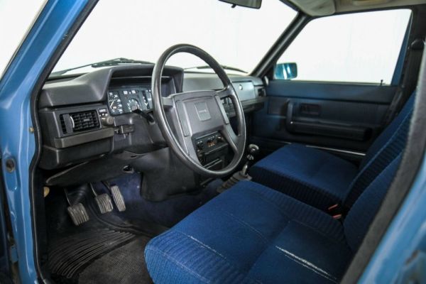 Volvo 245 1980 127435
