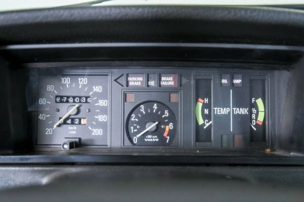 Volvo 245 1980 127443
