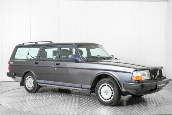 Volvo 245 Super Polar 1993 128991
