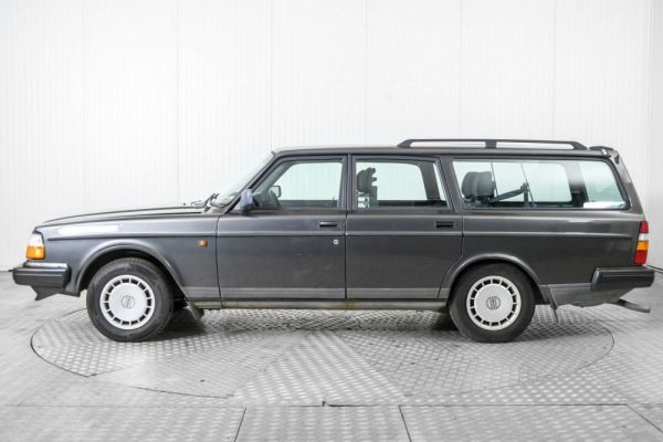 Volvo 245 Super Polar 1993 128995