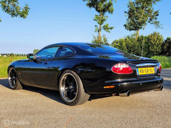 Jaguar XKR 1998 30105