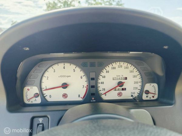 MG F 1.8i 1999 30130