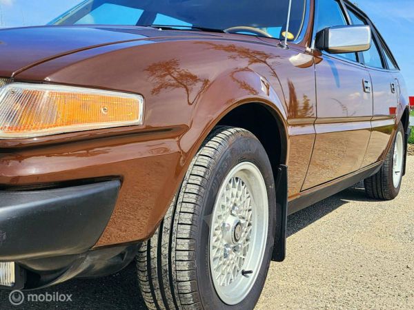 Rover 2600 1979 65731