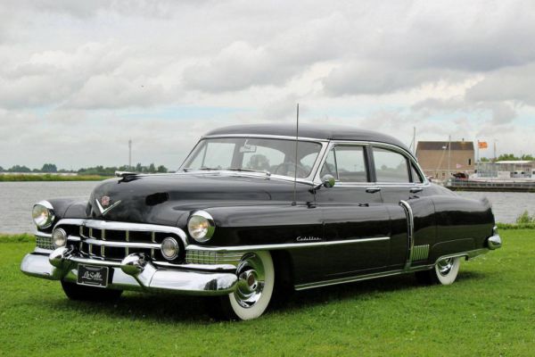 Cadillac 60 Special Fleetwood 1951 30988