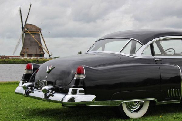 Cadillac 60 Special Fleetwood 1951 30989