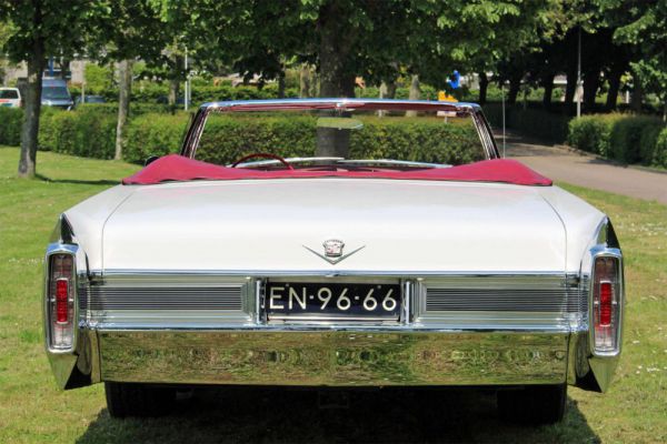 Cadillac DeVille Convertible 1965 67187