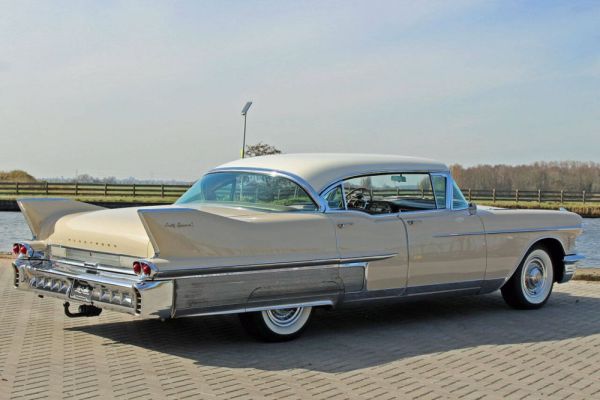 Cadillac 60 Special Fleetwood 1958 118108