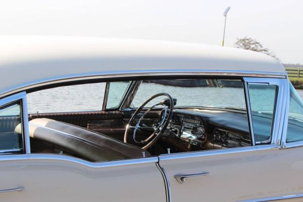 Cadillac 60 Special Fleetwood 1958 118112