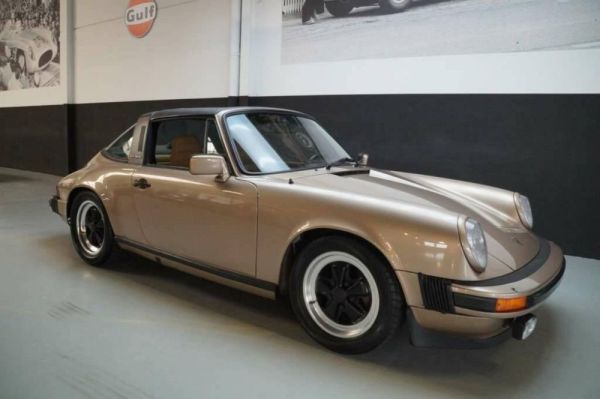 Porsche 911 SC 3.0 1982 123016