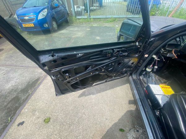 Mercedes-Benz 500 E 1991 33729