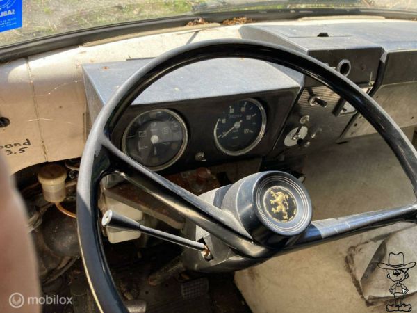 Peugeot J7 1971 85408