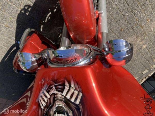 Harley-Davidson FLHTC Electra Glide Classic 2005 111805