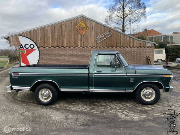 Ford F-250 1974 130506