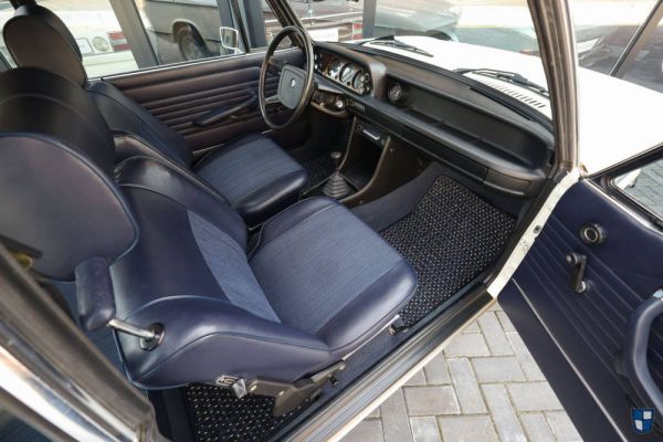 BMW 2002 TII 1975 36150