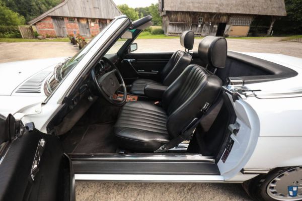 Mercedes-Benz 560 SL 1986 36266
