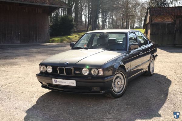 BMW M5 1989 122176