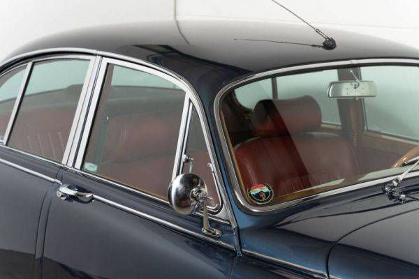 Jaguar Mk II 3.8 1963 39467