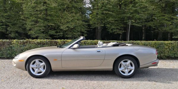 Jaguar XK8 4.0 1998 57586