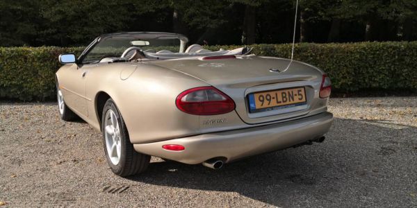 Jaguar XK8 4.0 1998 57587