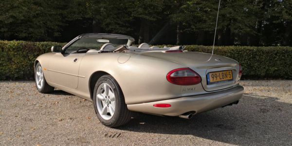 Jaguar XK8 4.0 1998 57588