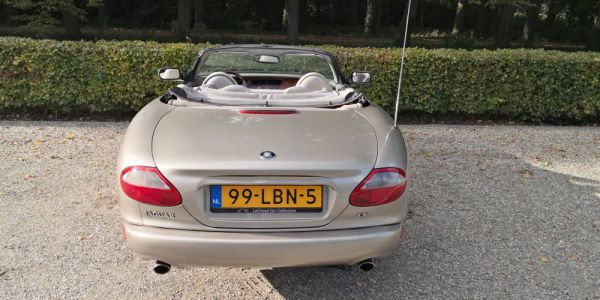 Jaguar XK8 4.0 1998 57589
