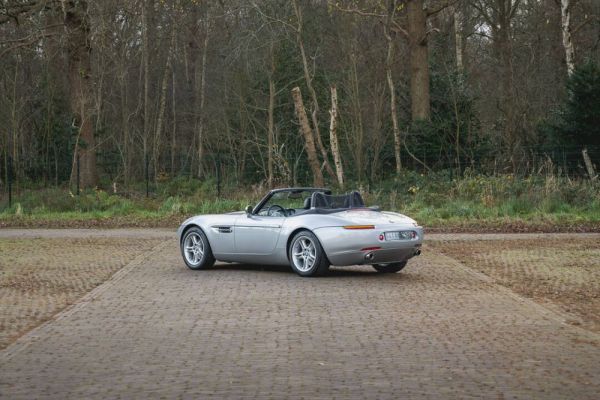 BMW Z8 2000 109330