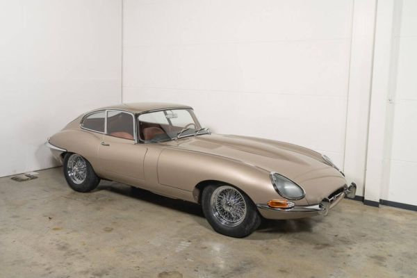 Jaguar E-Type 3.8 1962 119772