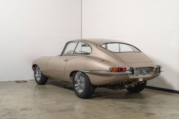 Jaguar E-Type 3.8 1962 119774