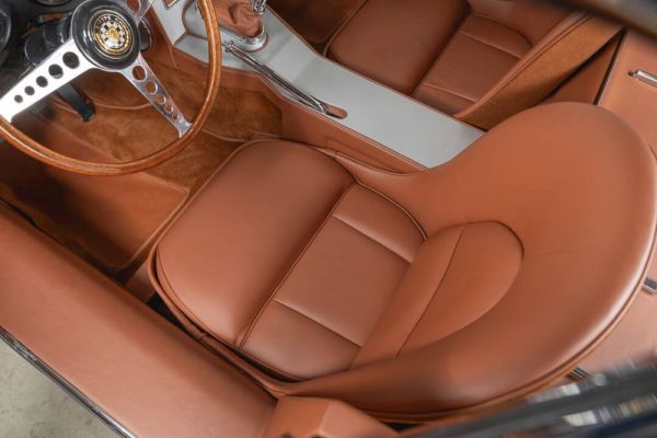 Jaguar E-Type 3.8 1962 119781