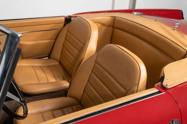 Alfa Romeo 2000 Spider 1961 125302