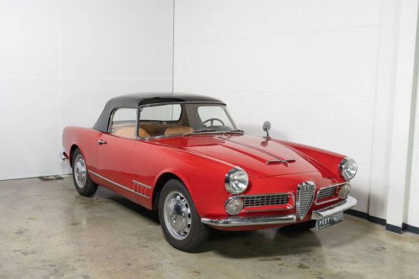 Alfa Romeo 2000 Spider 1961 125303