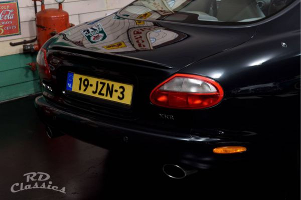Jaguar XKR 2000 41243