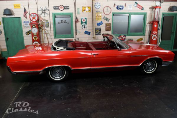 Buick Le Sabre Convertible 1966 88706