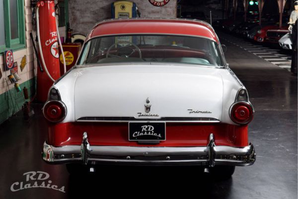 Ford Fairlane Victoria 1955 91452