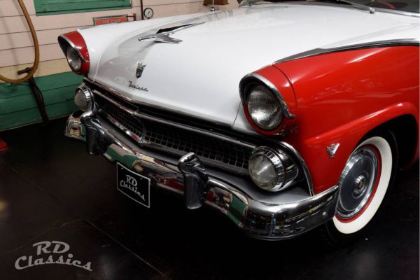 Ford Fairlane Victoria 1955 91458