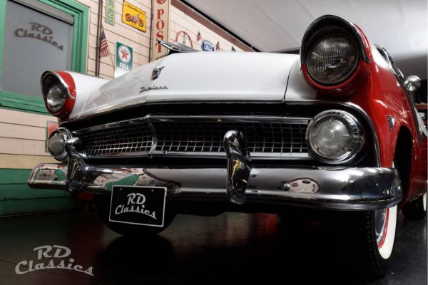 Ford Fairlane Victoria 1955 91459